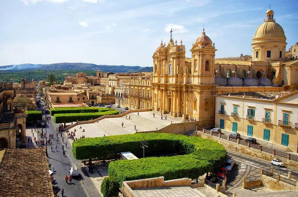 Falconara House Villa Noto Italia